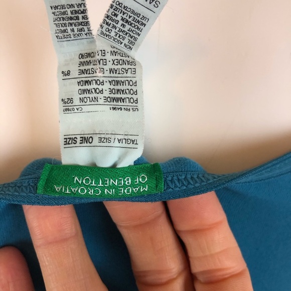 United Colors of Benetton Sweater Set - Picture 6 of 8